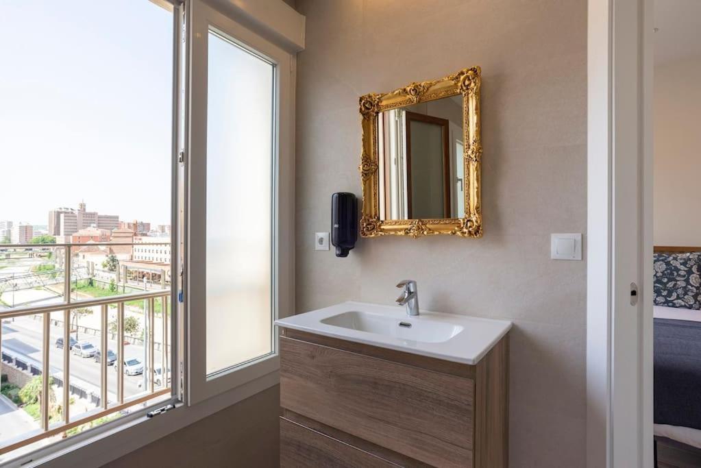Tribuna Iii By Ele Apartment