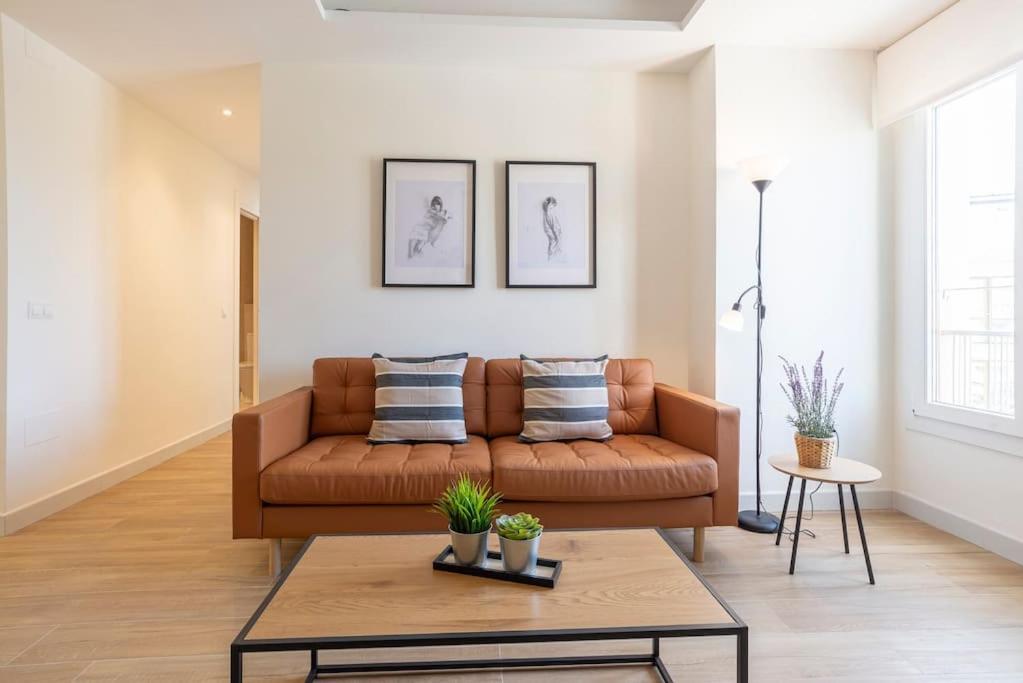 Apartment Tribuna Iii By Ele